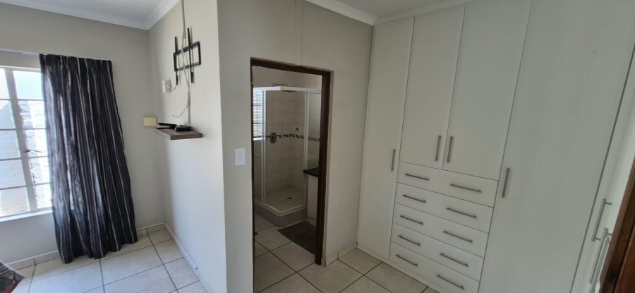 3 Bedroom Property for Sale in Waterkloof North West